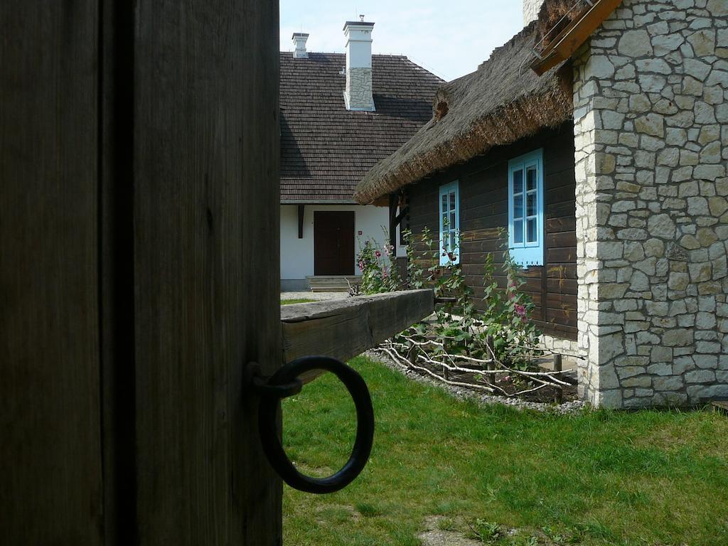 Zagrodowa Osada Villa Kazimierz Dolny Kültér fotó